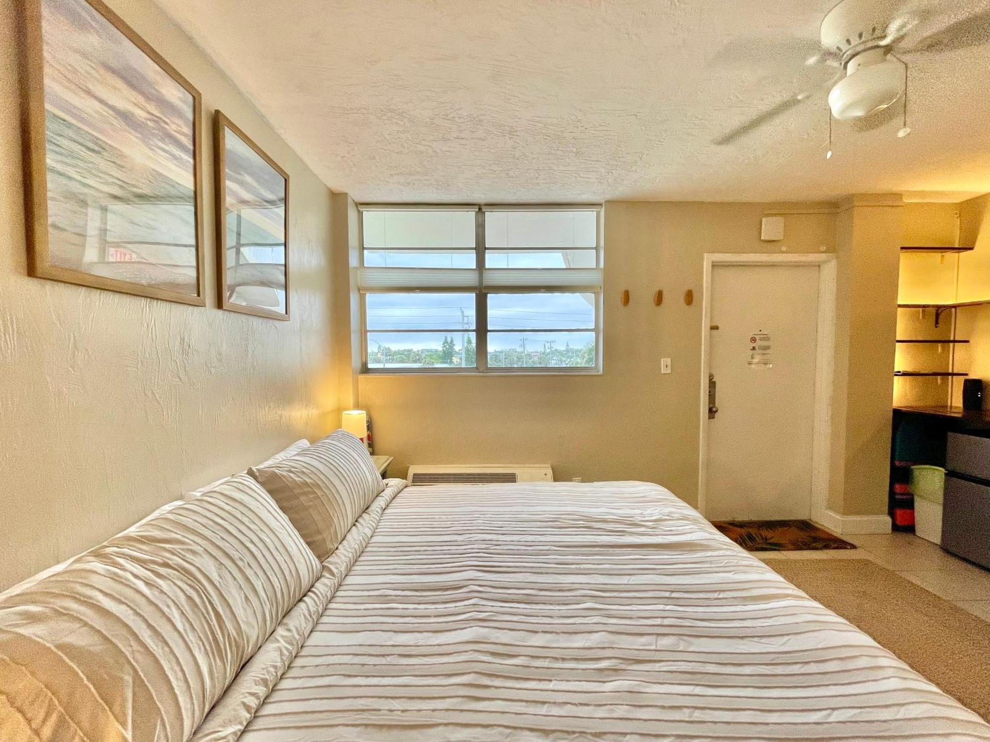 Sunset Studio Daytona Beachfront Exterior foto